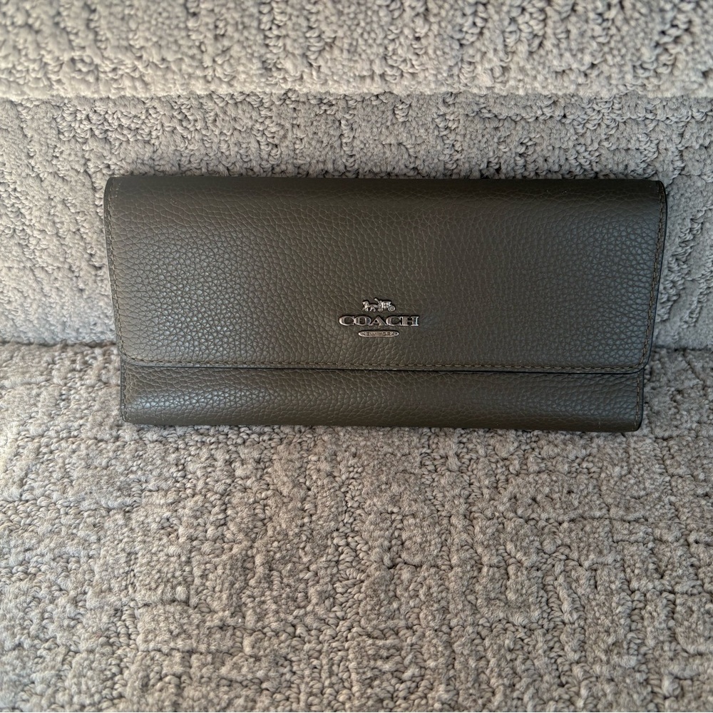 Coach Army/Olive Green trifold wallet